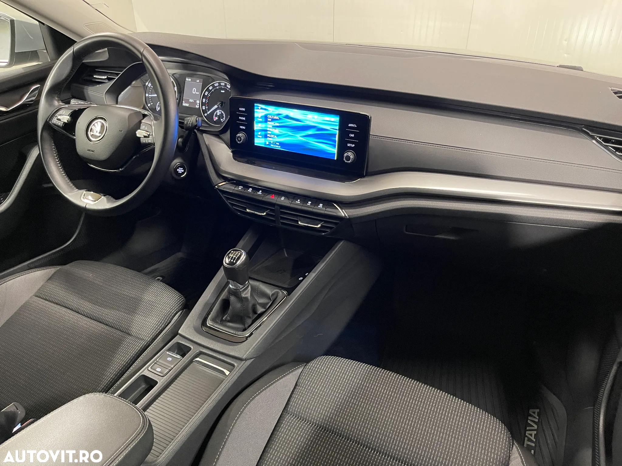 Skoda Octavia 1.5 TSI Ambition - 8