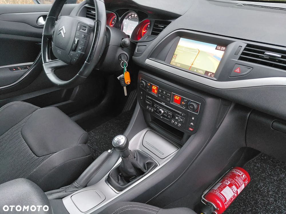 Citroën C5 1.6 HDi Attraction - 22