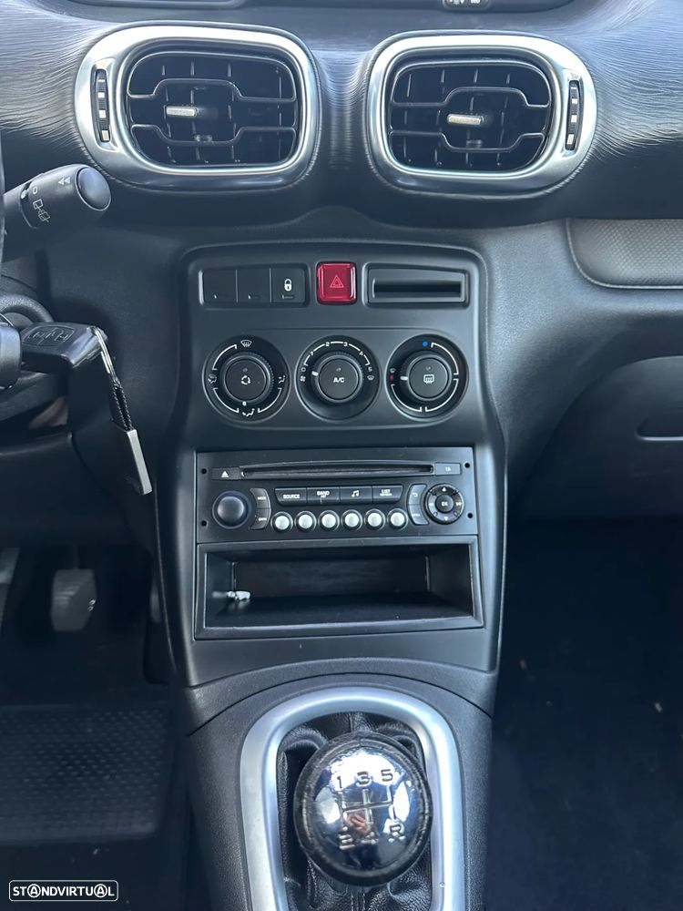Citroën C3 Picasso 1.6 HDi Exclusive Airdream - 9