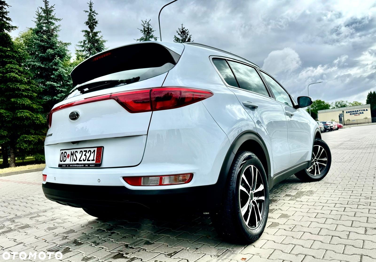 Kia Sportage 1.6 GDI Black Edition 2WD - 4