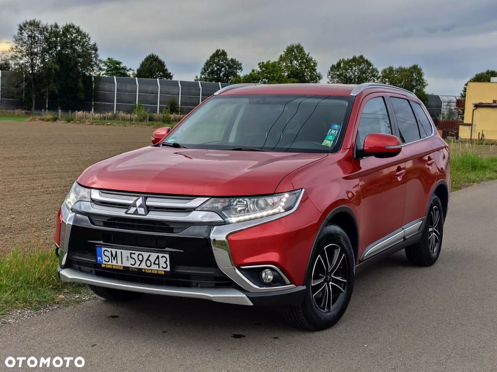 Mitsubishi Outlander 2.0 2WD Inform - 32