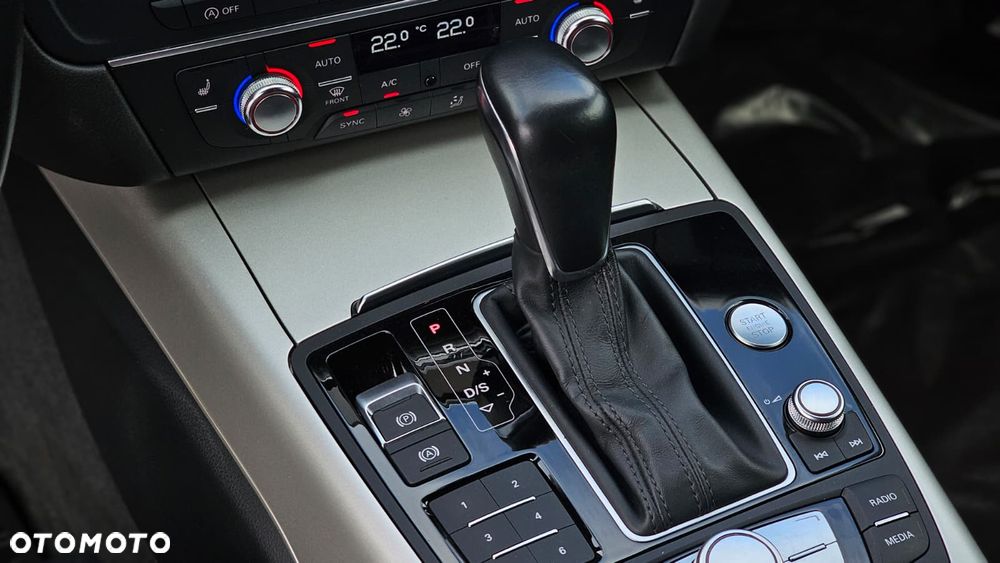 Audi A6 Avant 2.0 TDI Ultra DPF S tronic - 16