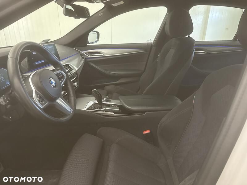 BMW Seria 5 - 11