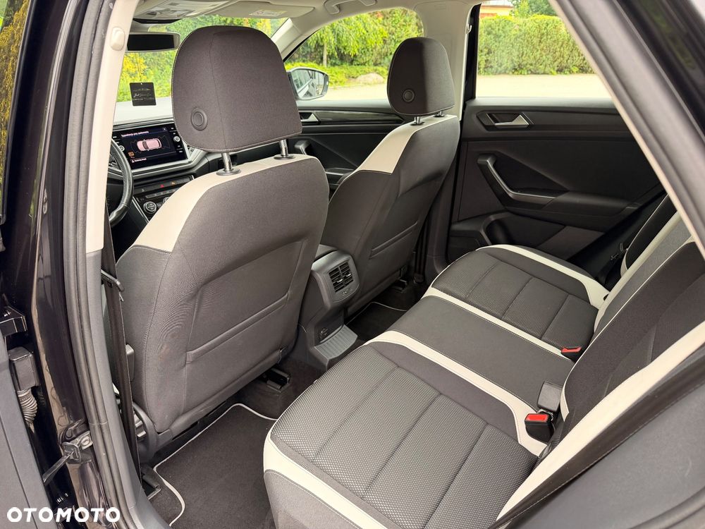 Volkswagen T-Roc 1.5 TSI ACT Premium - 14