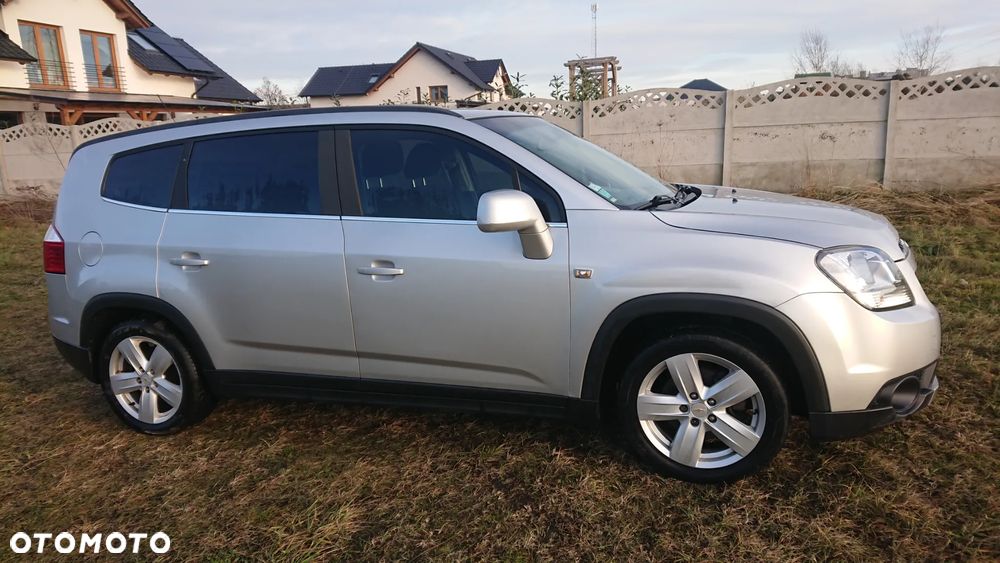 Chevrolet Orlando - 29