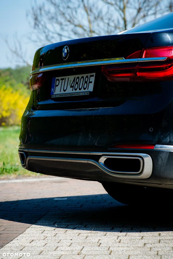 BMW Seria 7 730d xDrive - 11