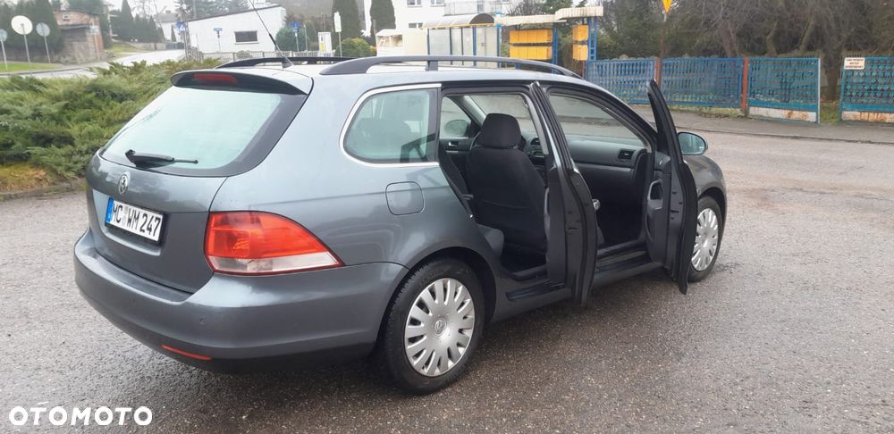 Volkswagen Golf - 13