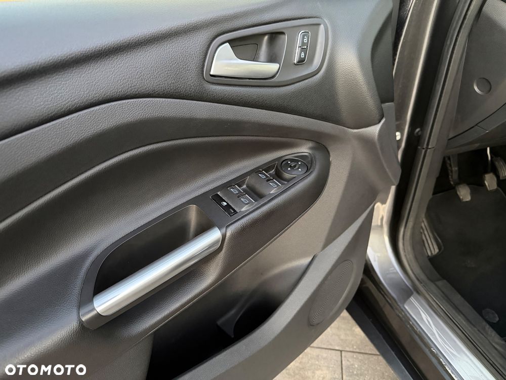 Ford Kuga 1.5 EcoBoost 2x4 Individual - 22