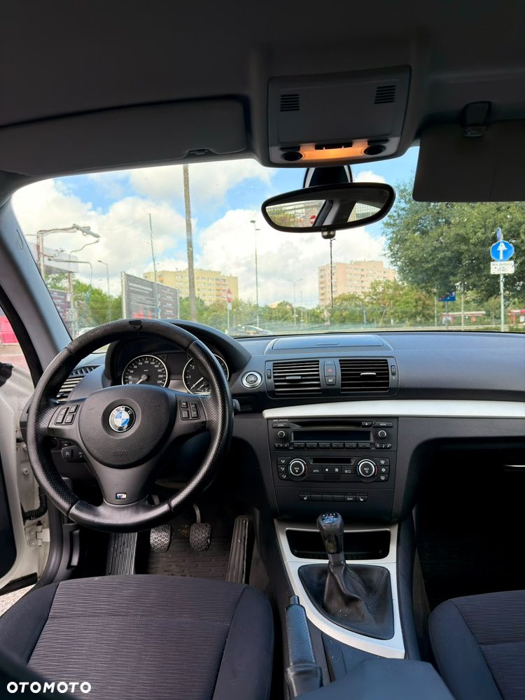 BMW Seria 1 118i - 6