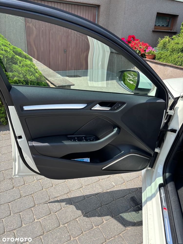 Audi A3 Sportback 2.0 TDI quattro S line Sportpaket - 16