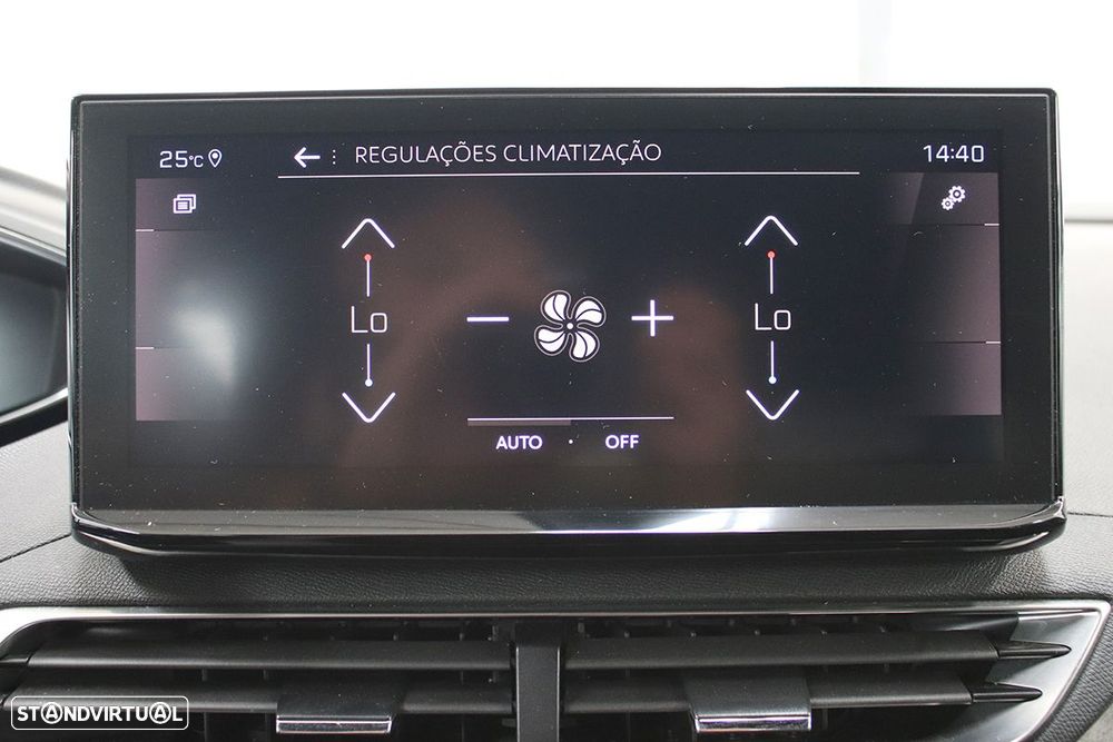 Peugeot 3008 1.5 BlueHDi GT EAT8 - 11