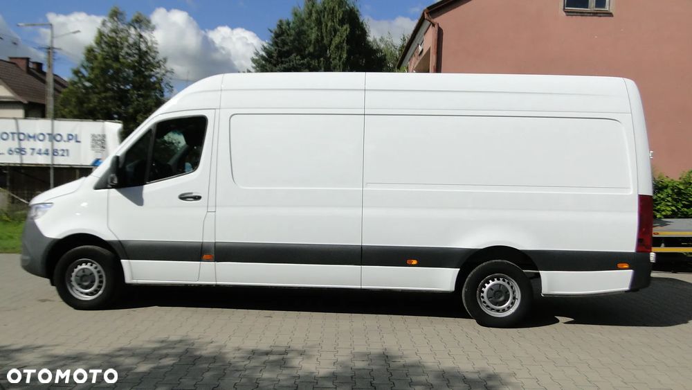 Mercedes-Benz SPRINTER - 7