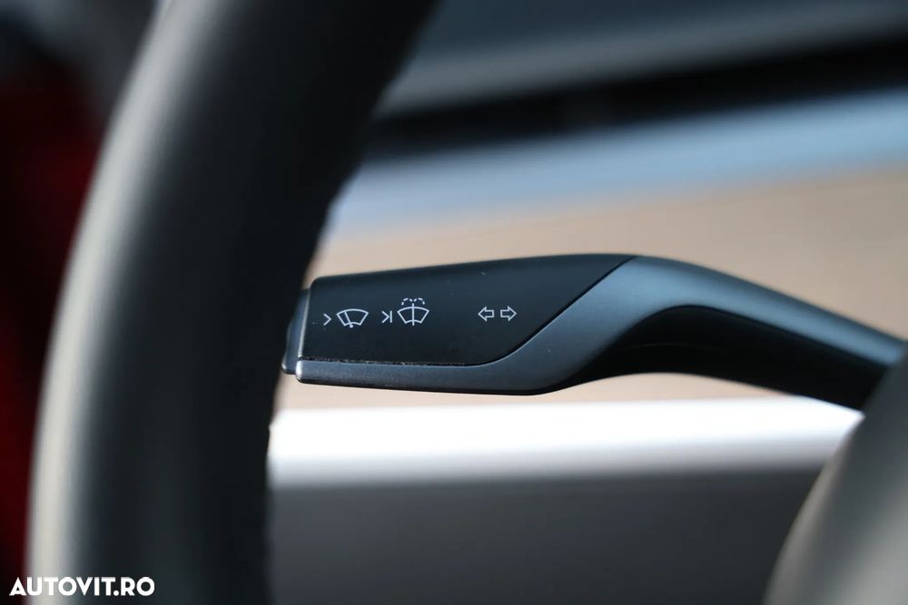 Tesla Model 3 - 34