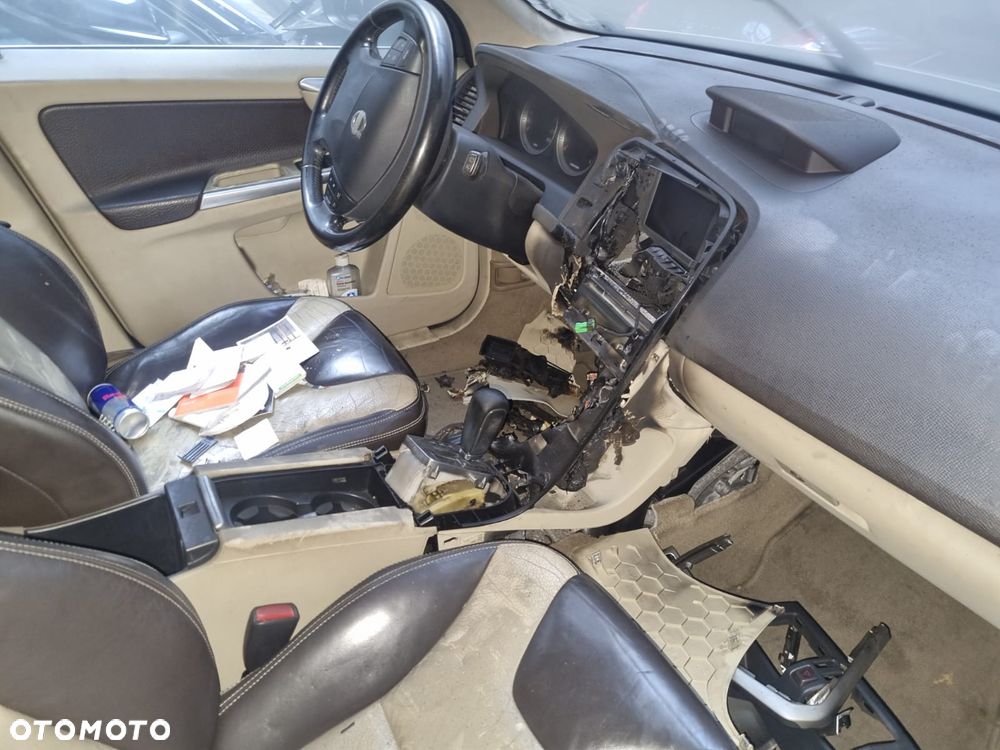 Volvo XC 60 D5 AWD - 5