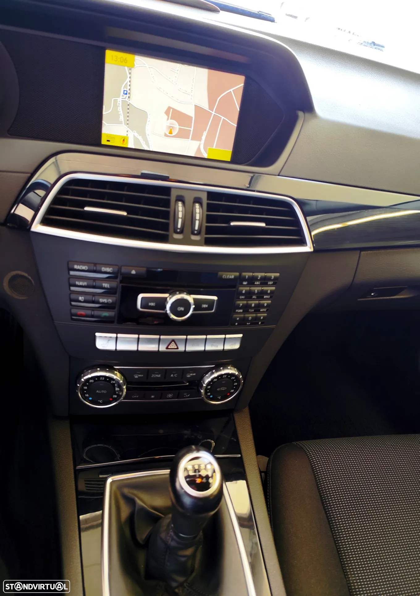 Mercedes-Benz C 200 - 12