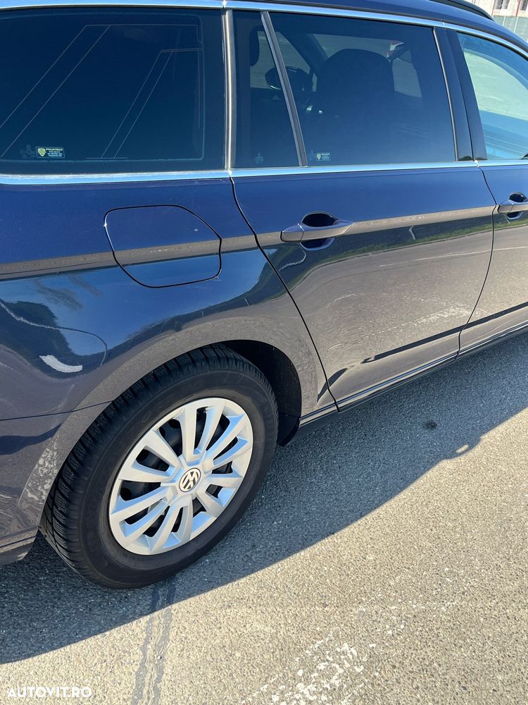 Volkswagen Passat 2.0 TDI Comfortline - 5