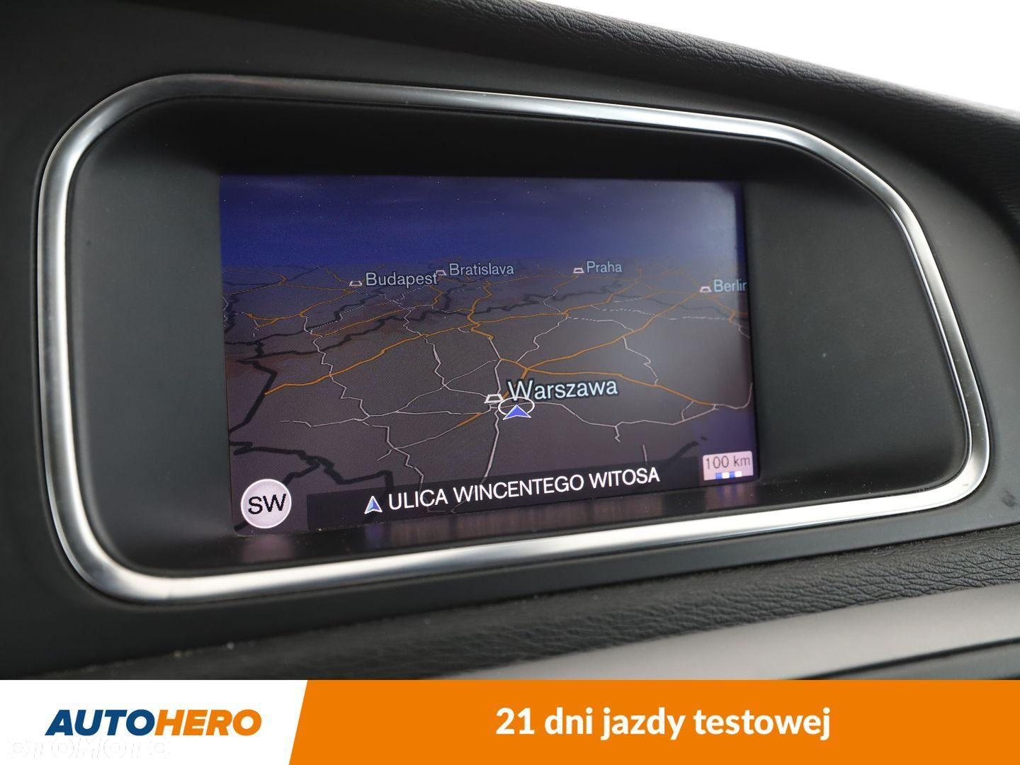 Volvo V40 - 21