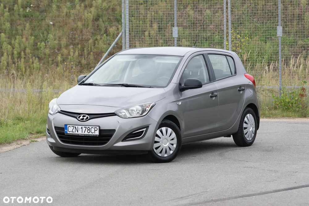 Hyundai i20 - 22