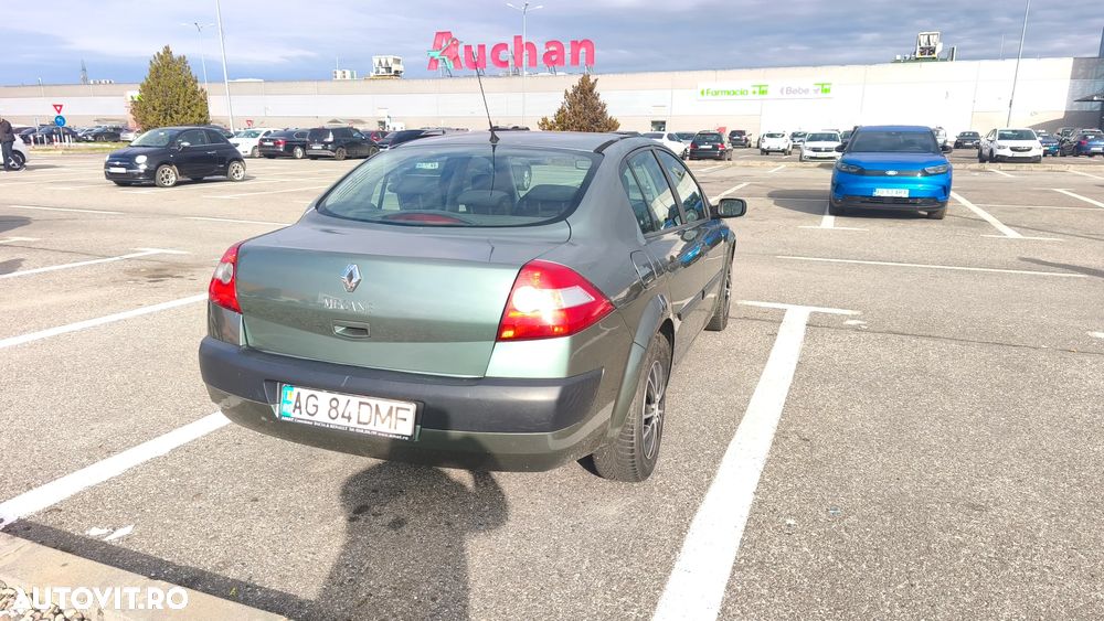 Renault Megane II Sedan 1.6 Influence - 5