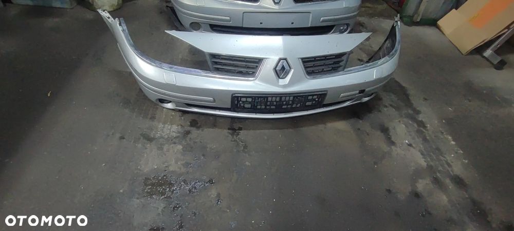 Zderzak przedni Laguna II Lift pod xenon - 1