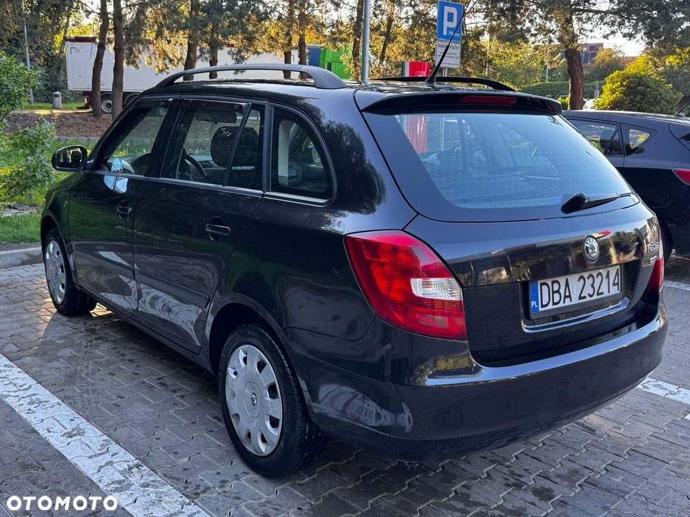 Skoda Fabia - 6