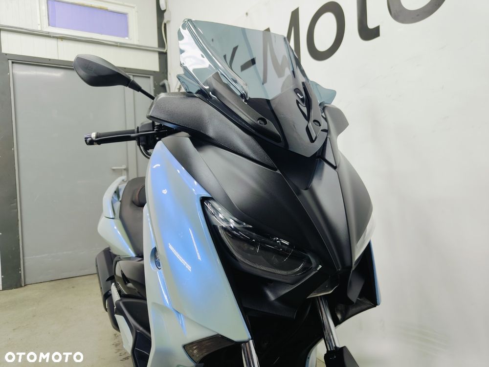 Yamaha X-max - 4