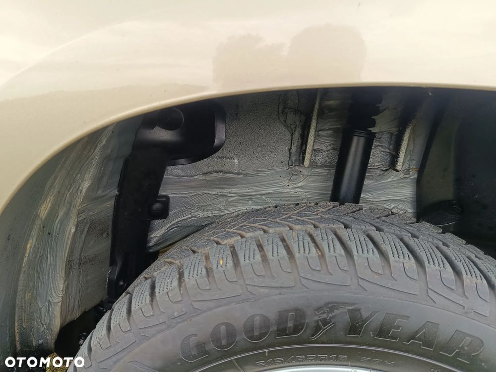 Dacia Duster 1.6 SCe Connected by Orange - 3