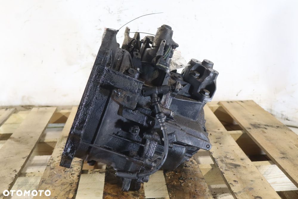 SKRZYNIA BIEGÓW 6 BIEGOWA CHEVROLET CRUZE LIFT 1.7VCDI 55194293 - 4