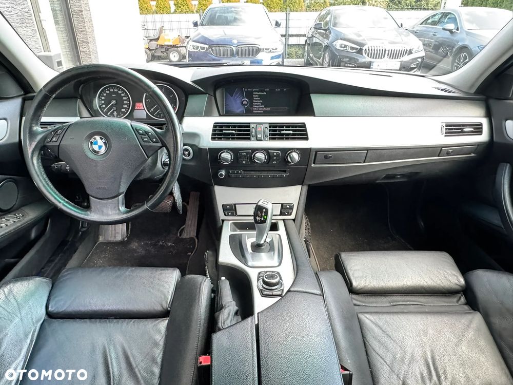 BMW Seria 5 520d Edition Exclusive - 12