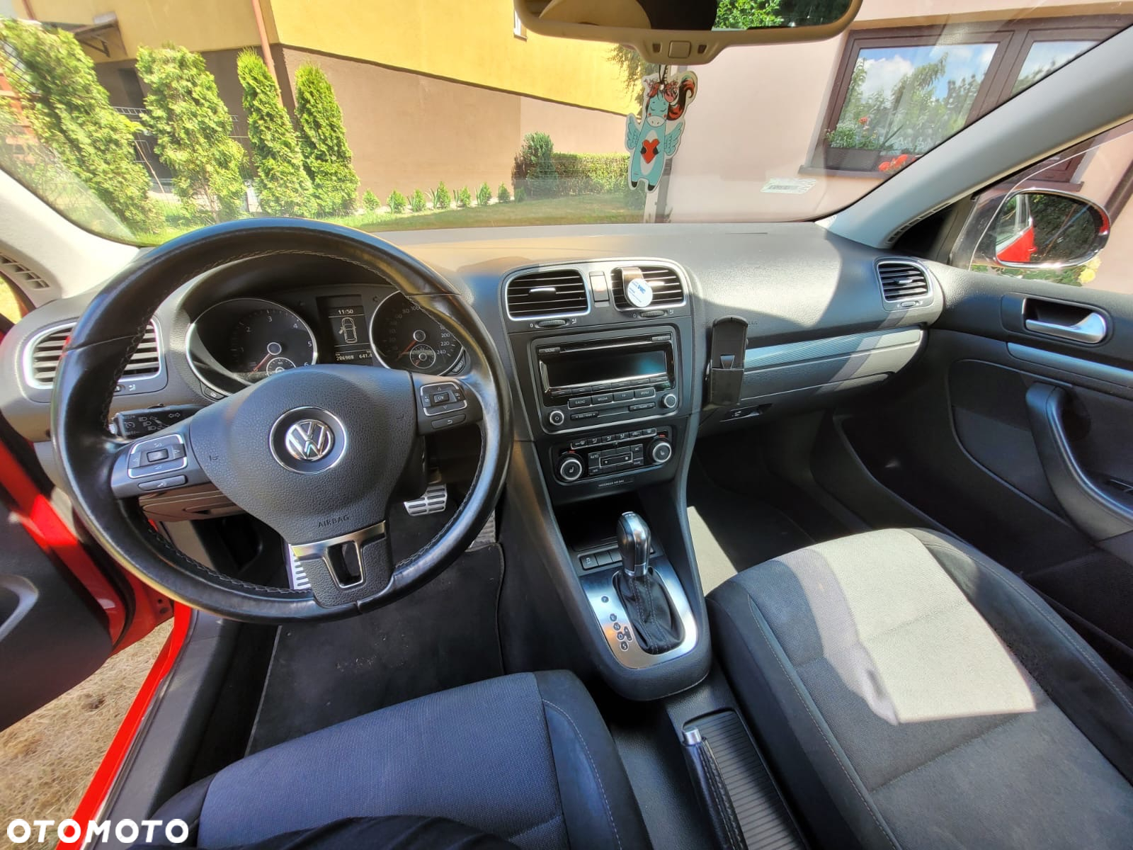 Volkswagen Golf - 8