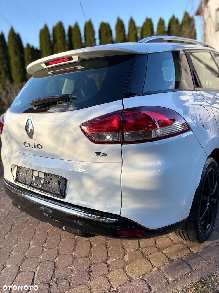 Renault Clio - 21