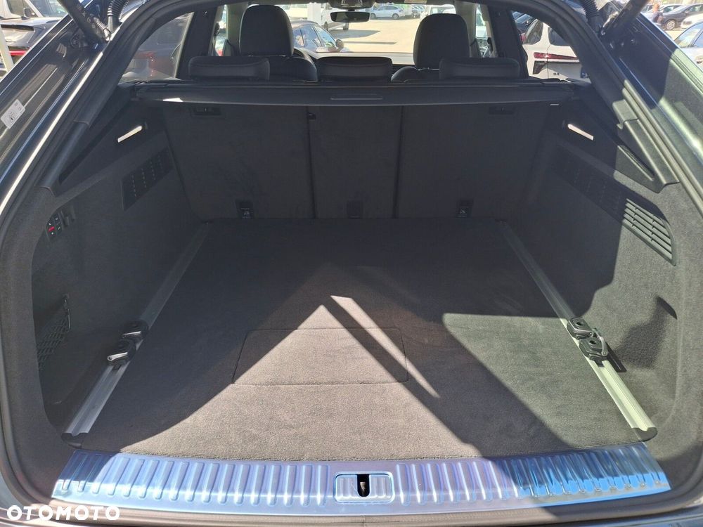 Audi Q8 - 14