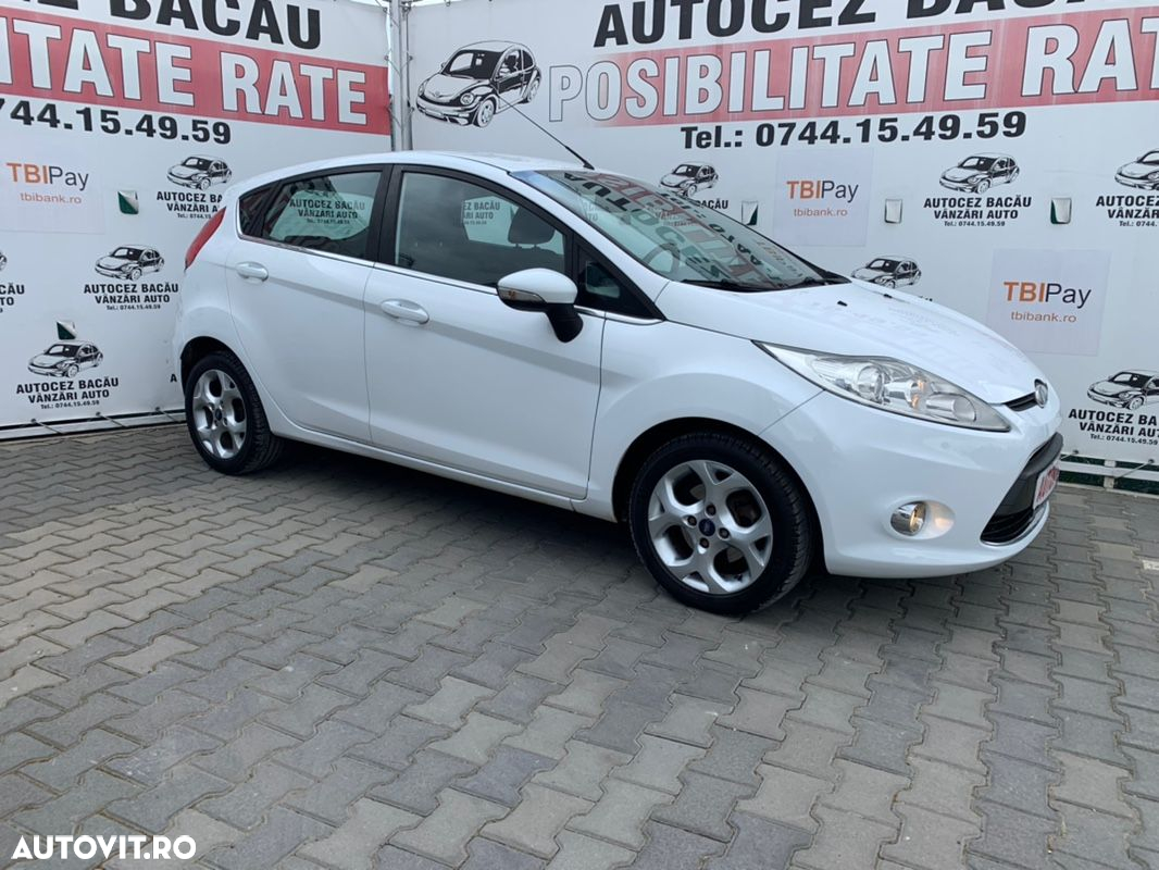 Ford Fiesta 1.4 Autom. Titanium - 3