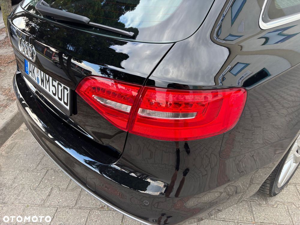 Audi A4 Avant 3.0 TDI DPF multitronic S line Sportpaket - 4