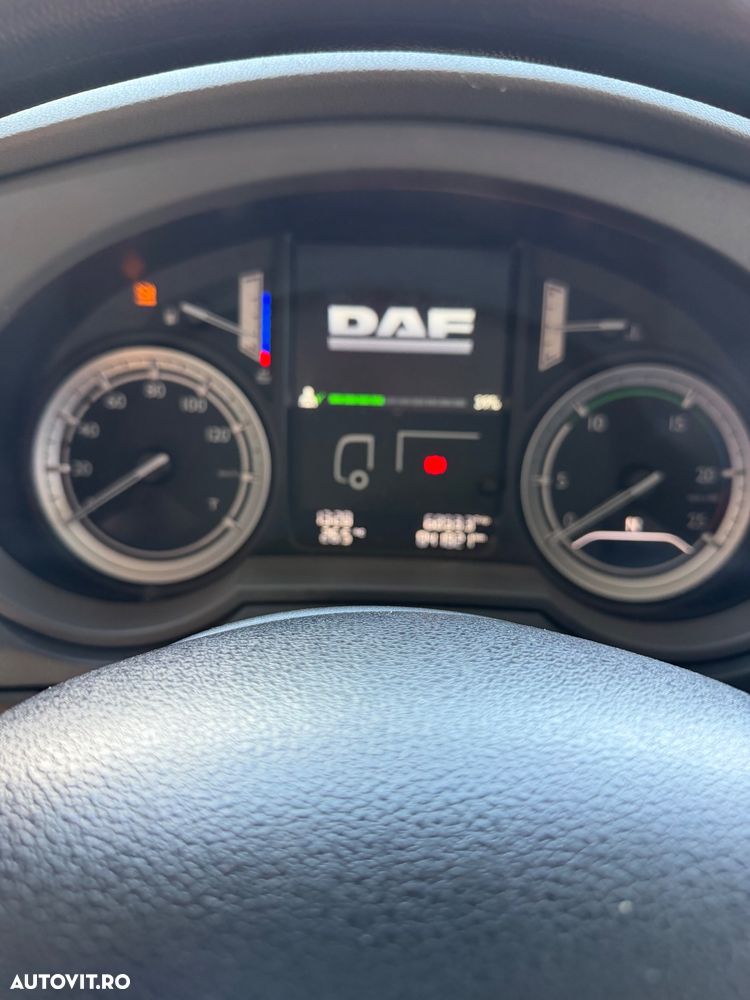 DAF XF - 9