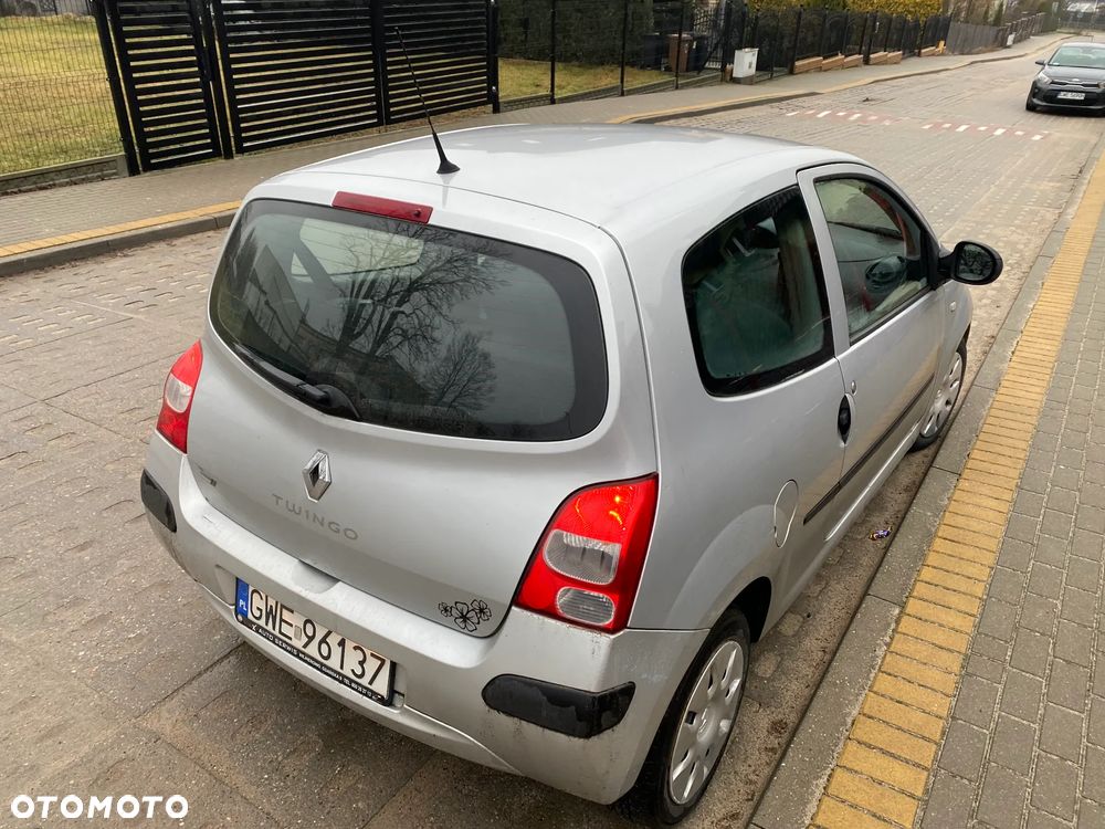 Renault Twingo 1.2 60 Authentique - 9