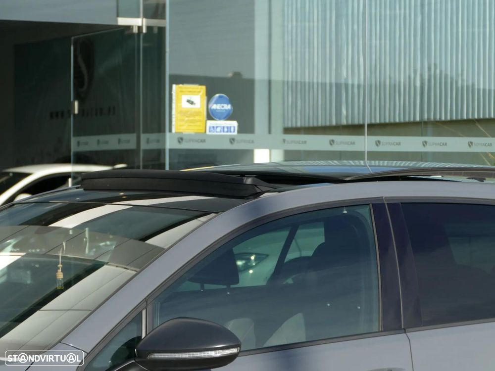 VW Golf 2.0 TSI GTi TCR DSG - 8