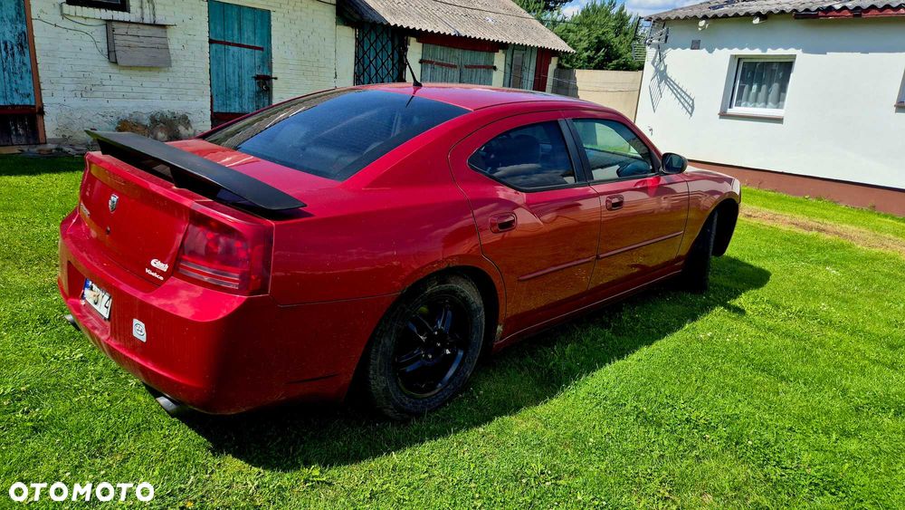 Dodge Charger - 4