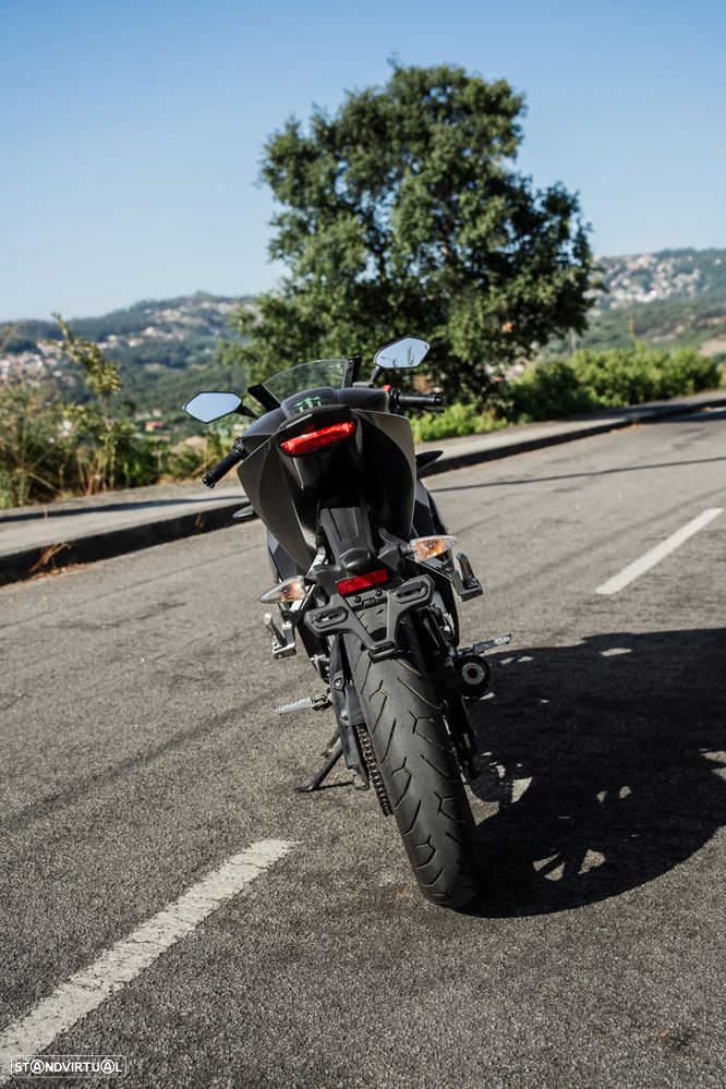 Yamaha YZF R125 - 13