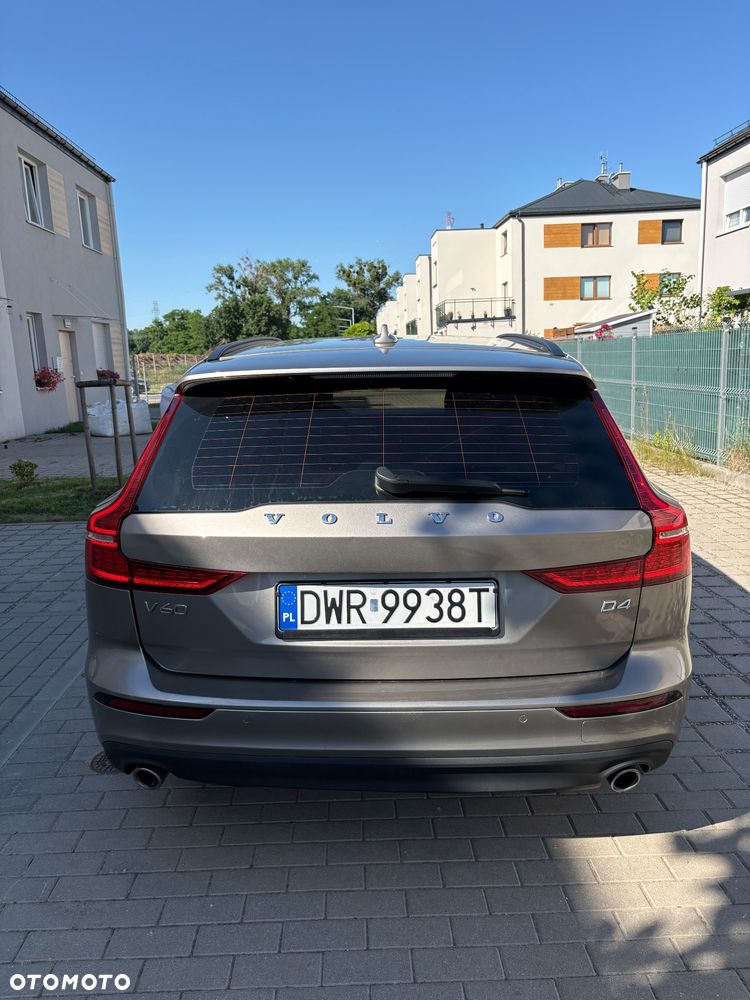 Volvo V60 D4 AWD Momentum Pro - 12