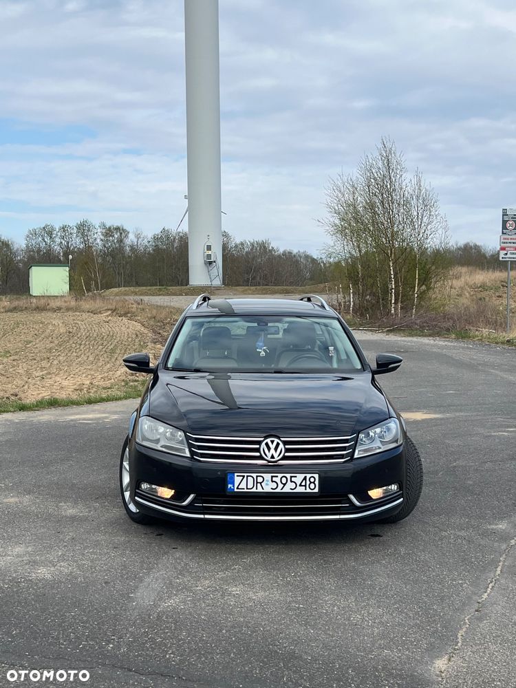 Volkswagen Passat 2.0 TSI Highline DSG - 2