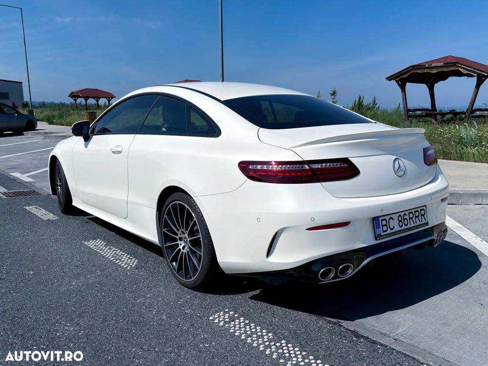 Mercedes-Benz E - 6