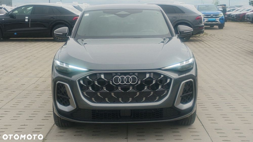 Audi Q5 Sportback - 4