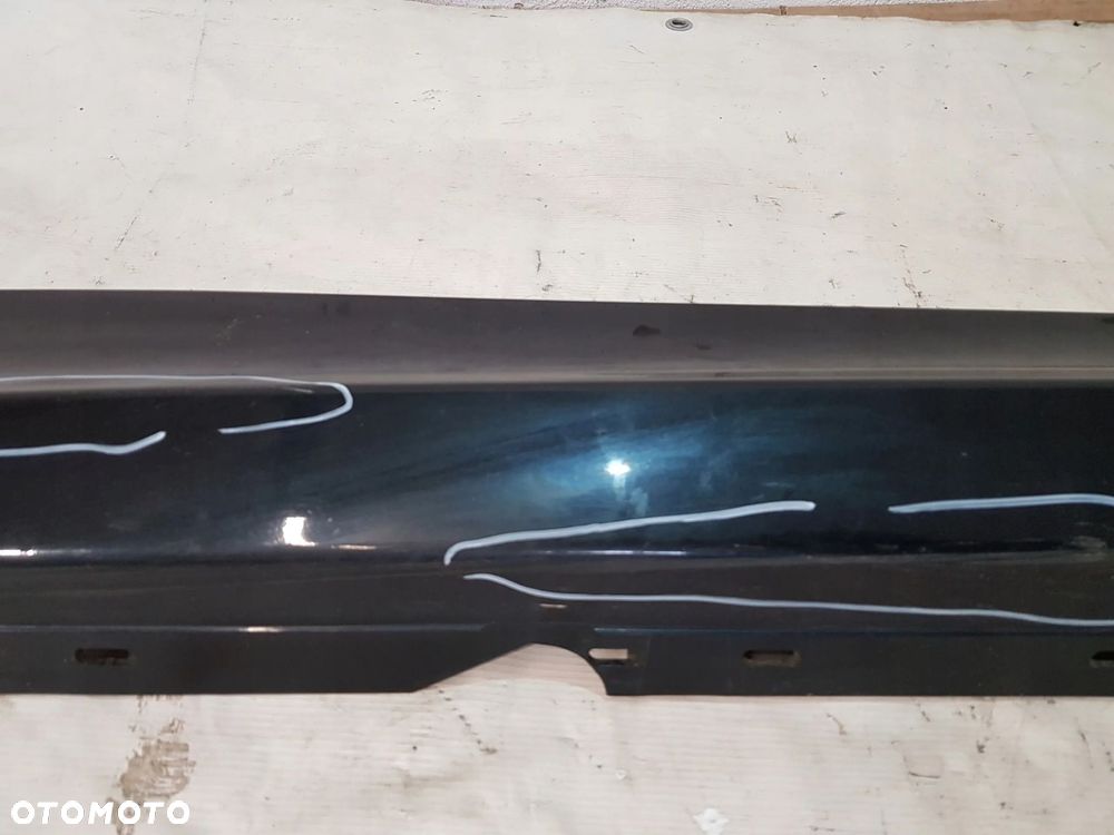 LISTWA PROGOWA PRAWA BMW E87 LIFT EU BLACKSAPHIRE - 8