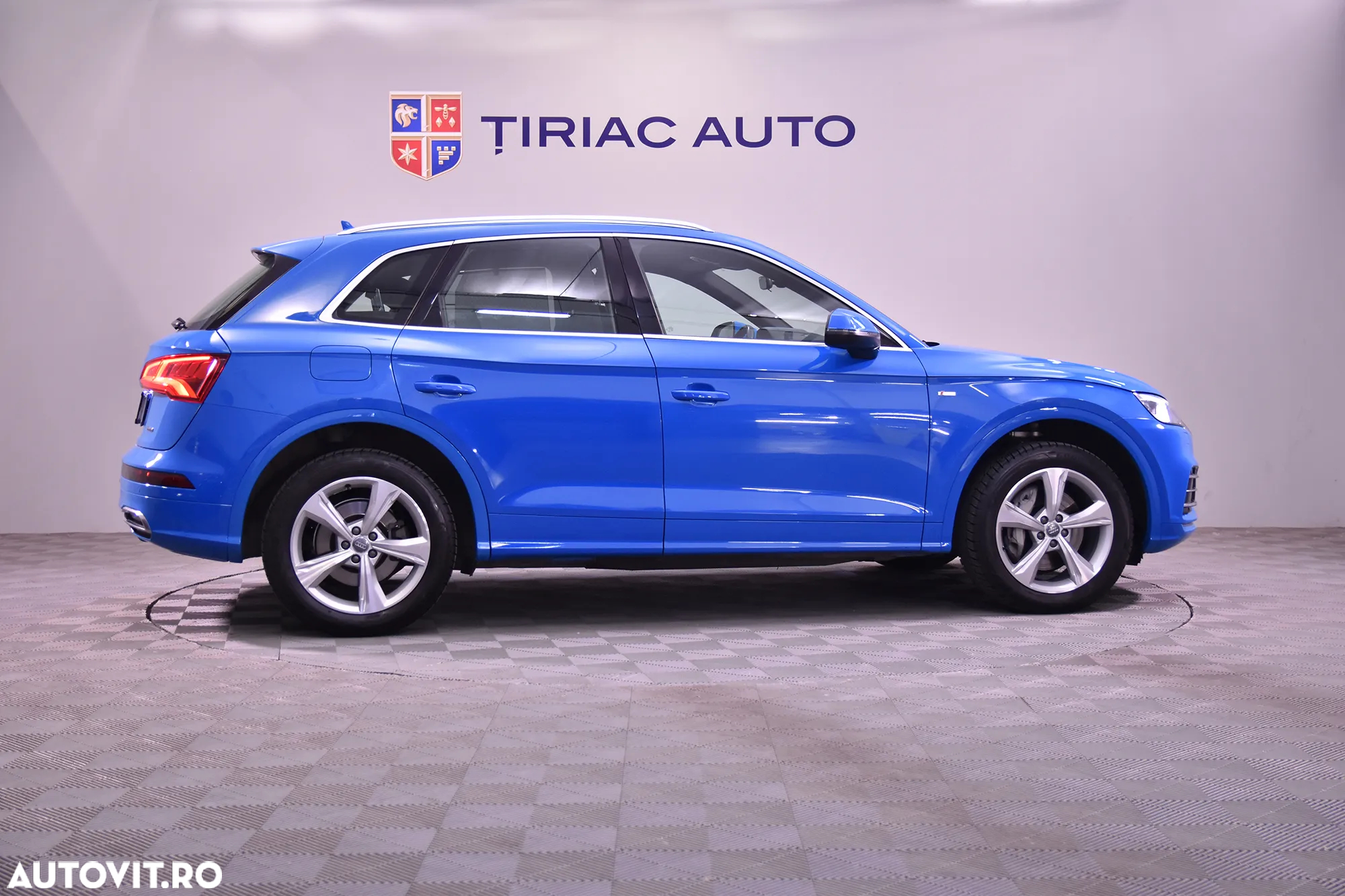 Audi Q5 55 TFSI e quattro S tronic - 6