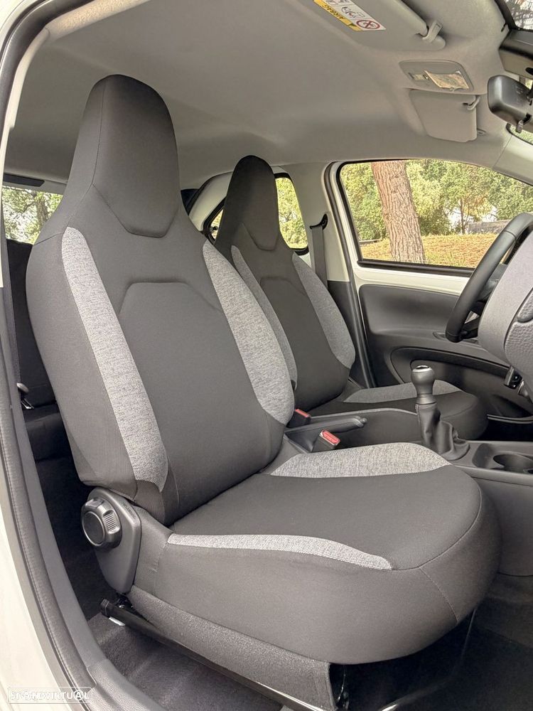 Toyota Aygo X 1.0 Pulse - 39