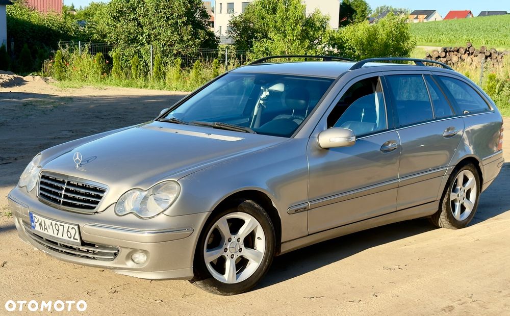 Mercedes-Benz Klasa C 220 T CDI Avantgarde - 1