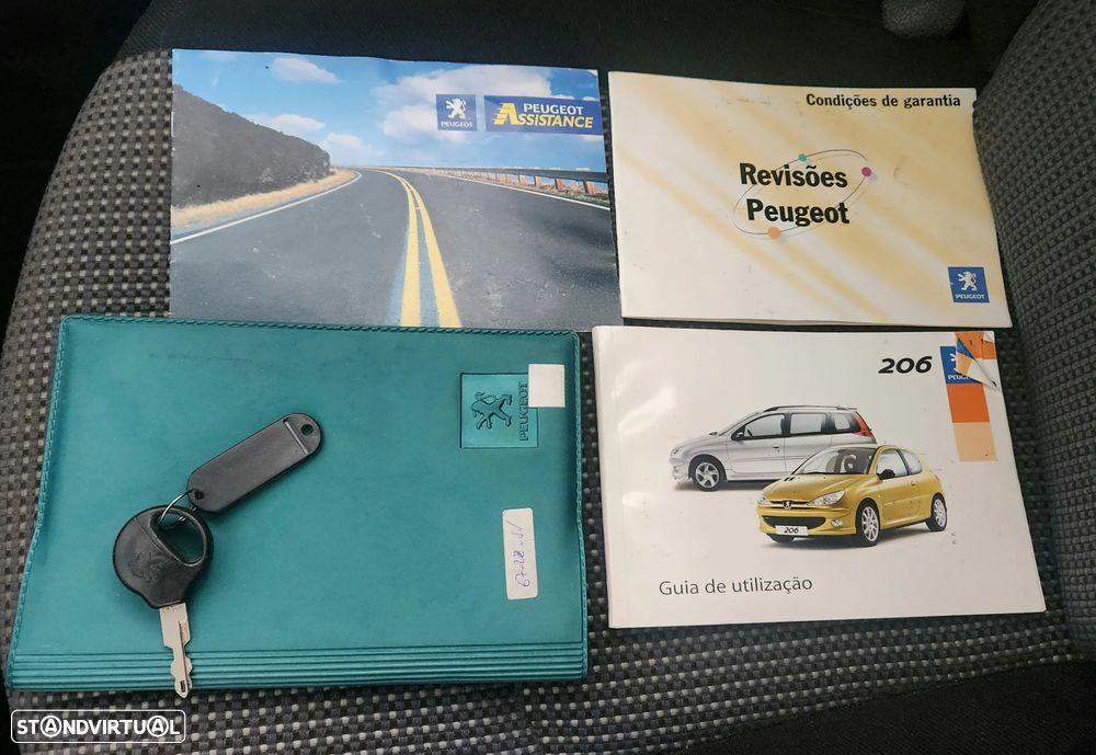 Peugeot 206 1.1 XR Présence - 12