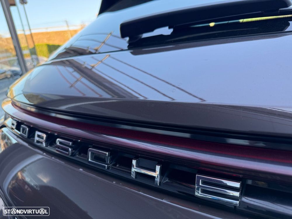 Porsche Panamera Sport Turismo 4 E-Hybrid - 13