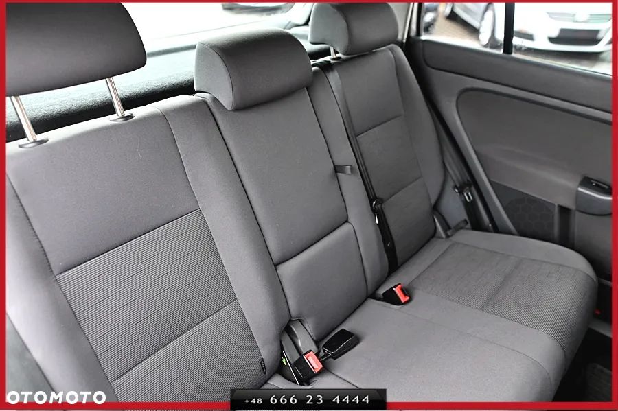 Volkswagen Golf Plus 1.9 TDI DSG Comfortline - 22